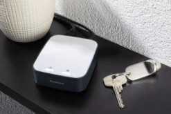 Preisattraktives Starterset Smart Home Zigbee 3.0 - LED Birne Filament G95 RGBW + Gateway + Schalter